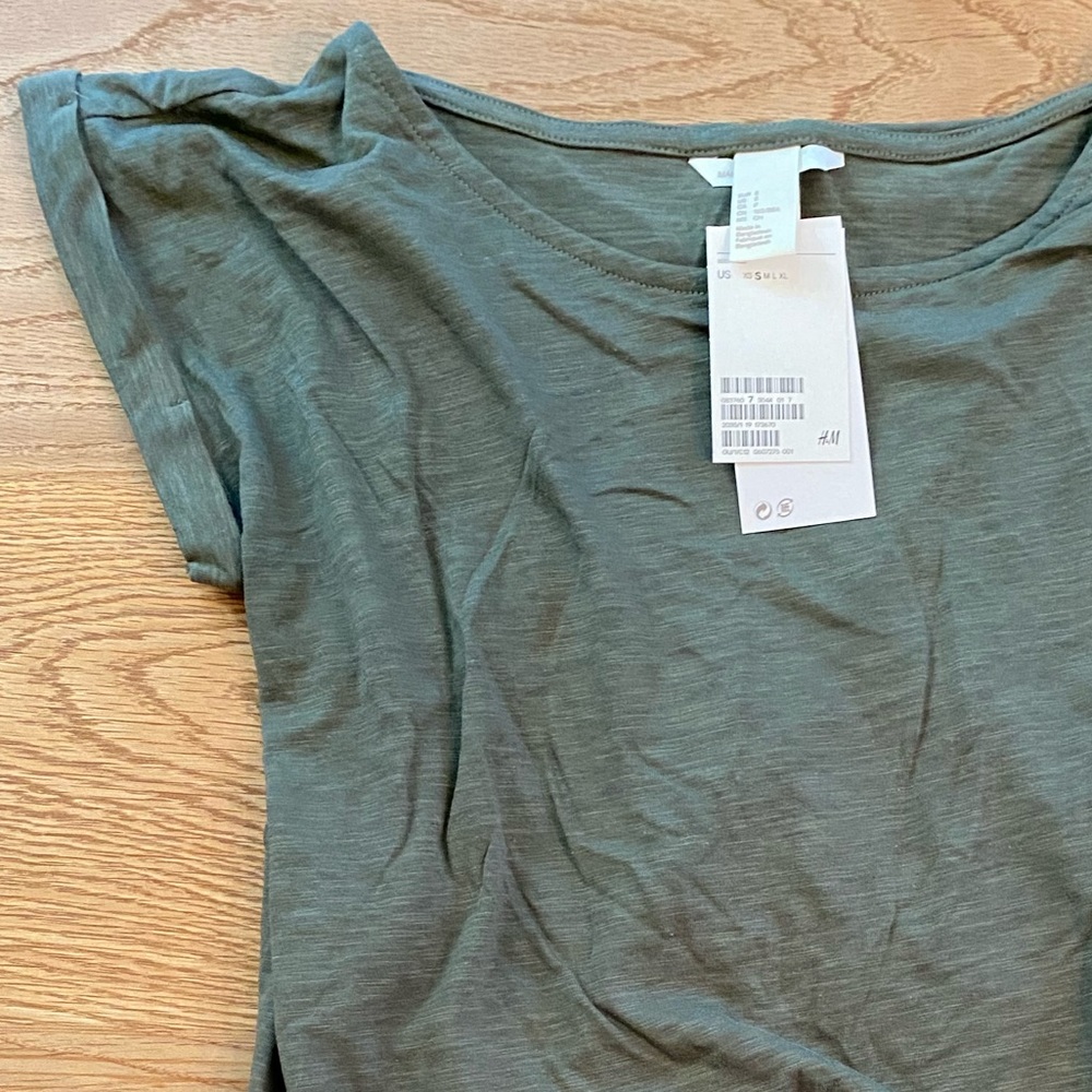 H&M MAMA Nursing Dress